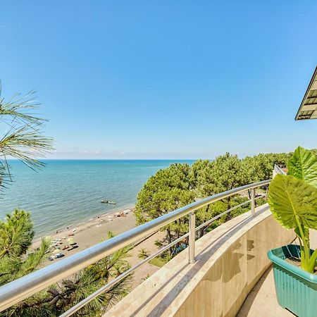 Mirage Hotel Sekvetili Kültér fotó