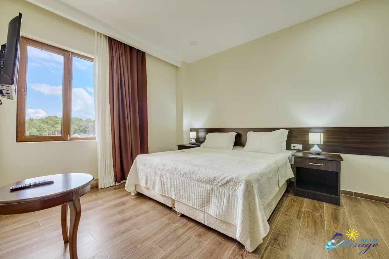Mirage Hotel Sekvetili Kültér fotó